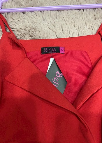 Düğmeli Kırmızı V Yaka Bluz - Görsel 2