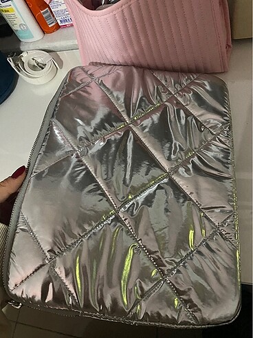 H&M H&M iPad Case