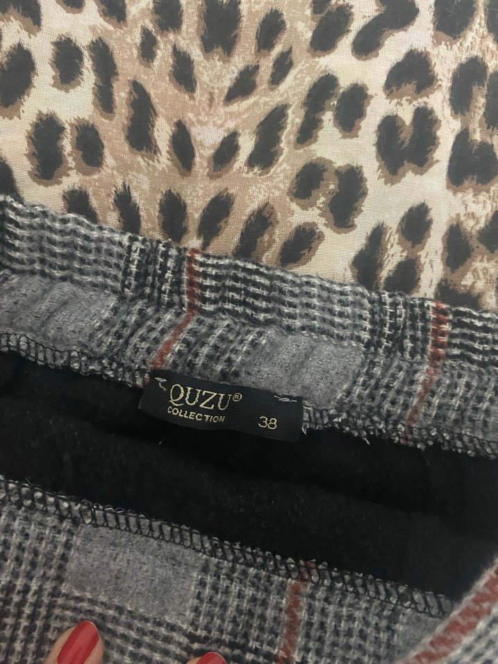 Gri Ekose Desenli Kadın Mini etek - Görsel 3