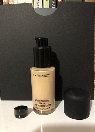 universal Beden MAC Cosmetics studio fix fluid fondöten