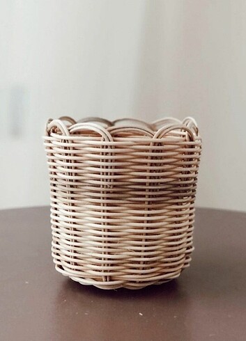 Rattan saksı 