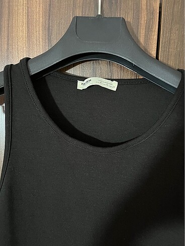 Pull and Bear Uzun siyah elbise