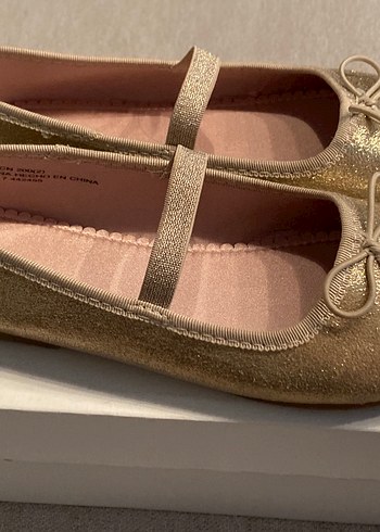 Altın Rengi Fiyonklu Kız Babet Ayakkabı - Görsel 3