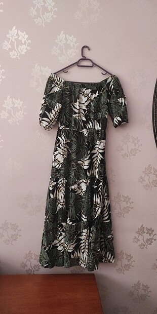 Yesil elbise