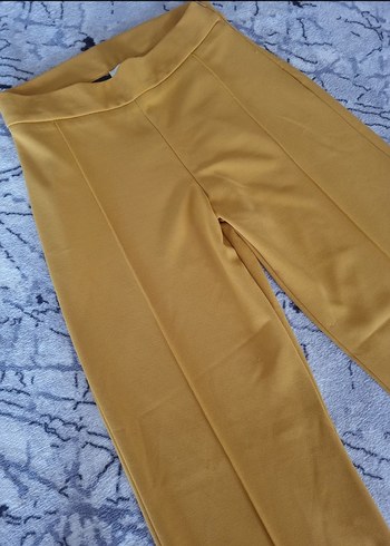 38 Beden Sarı Kadın Pilili Midi Kumaş Pantolon