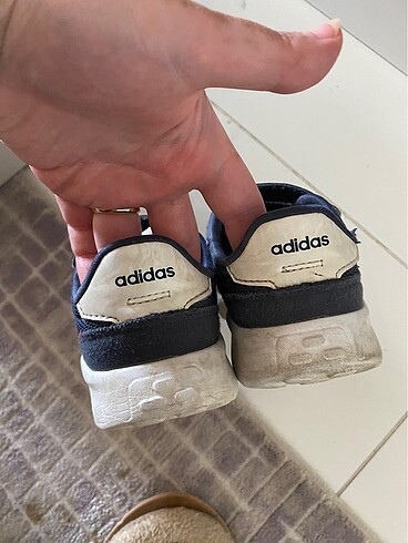 26 Beden Adidas 26 numara erkek çocuk ayakkabı