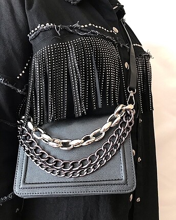 Mango Zara model