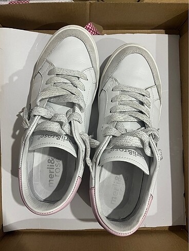 Merli&Rose Sneaker