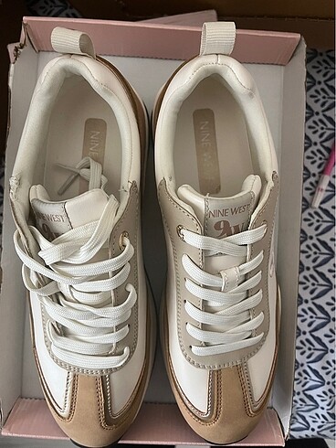 Nine West Nine West Taba detaylı Sneaker