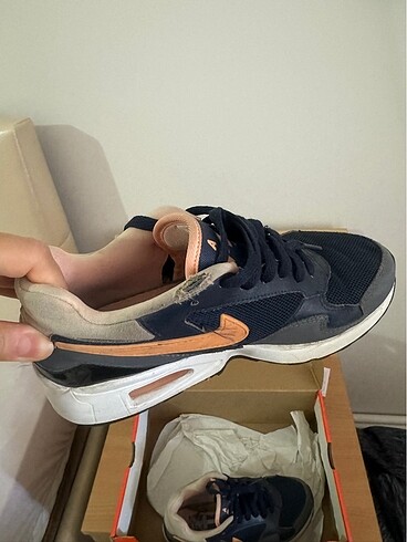 36,5 Beden lacivert Renk 36,5 numara nike ayakkabı