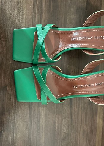 Yeşil Parlak Topuklu Kadın ayakkabı - Görsel 4