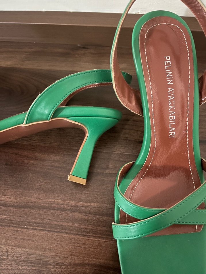 Yeşil Parlak Topuklu Kadın ayakkabı - Görsel 2