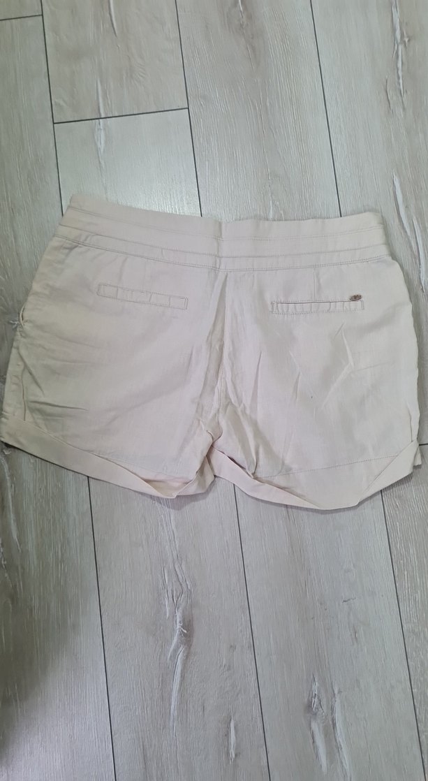 Düğmeli Bej Keten Mini Şort - Görsel 3