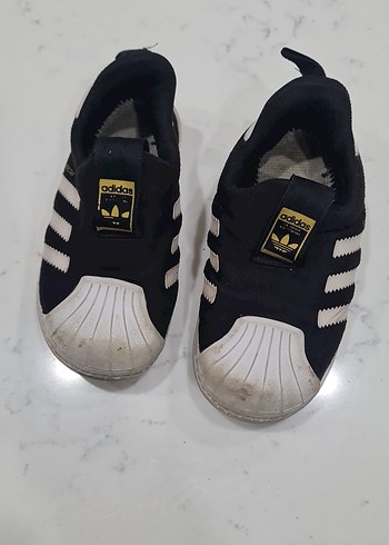 Erkek Çocuk Siyah Adidas Spor Ayakkabı - Görsel 2