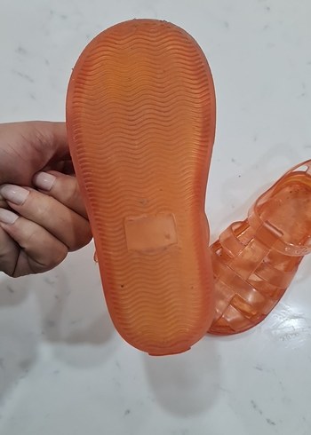 Bej Kız Çocuk Tokalı Sandalet - Görsel 3