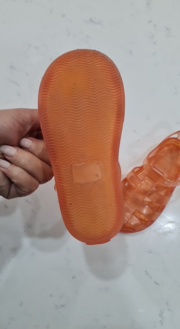 Bej Kız Çocuk Tokalı Sandalet - Görsel 3