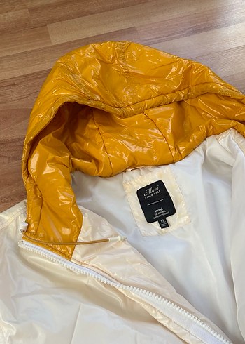 Beyaz Parlak Kapüşonlu Kadın Ceket #mavi marka mont - Görsel 6