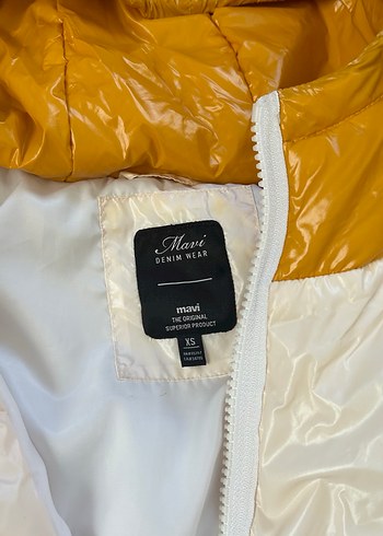 Beyaz Parlak Kapüşonlu Kadın Ceket #mavi marka mont - Görsel 3