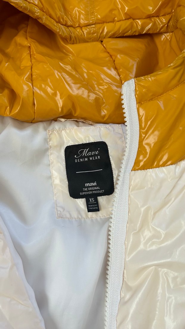 Beyaz Parlak Kapüşonlu Kadın Ceket #mavi marka mont - Görsel 3