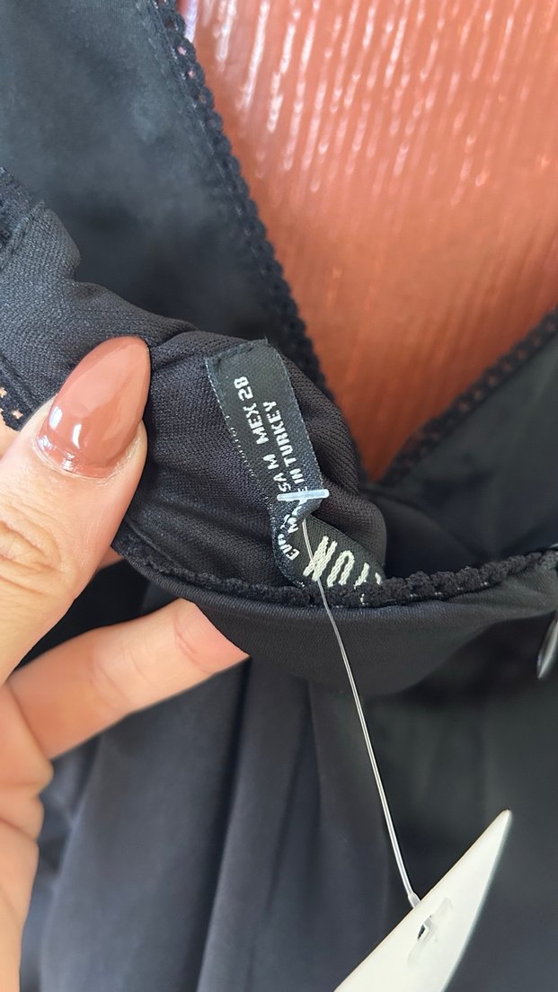 Siyah, Askılı, Dökümlü Uzun Kadın Elbise - Görsel 4