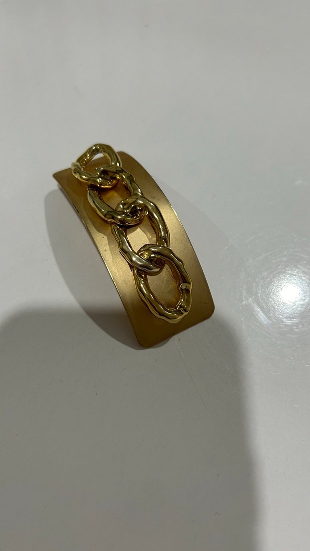 Zincir Detaylı Altın Renkli Kadın Bileklik - Görsel 2