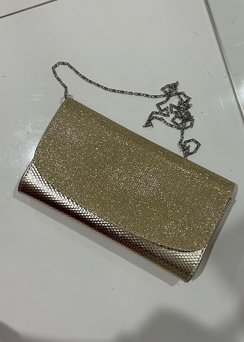 Altın Rengi Zincir Detaylı Yılan Desenli Kadın Portföy Çanta - Görsel 3