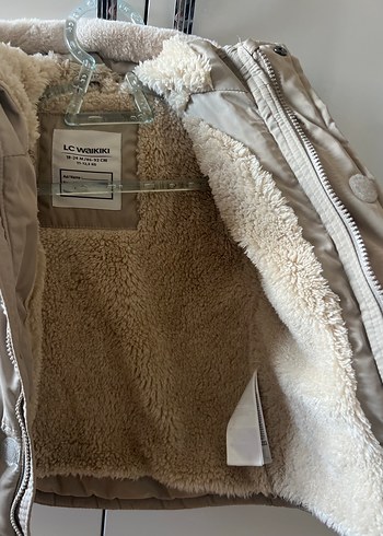 Kapşonlu mont - Görsel 5