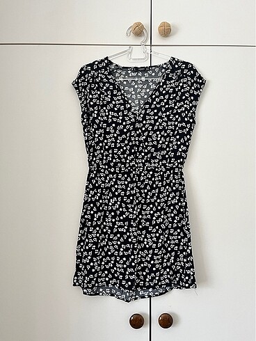 mango xs çiçekli elbise elbise