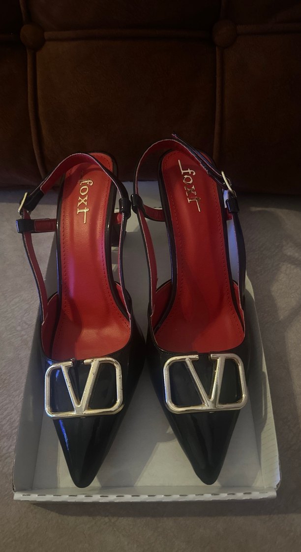 Kırmızı Tokalı Stiletto Topuklu Kadın Ayakkabı - Görsel 3