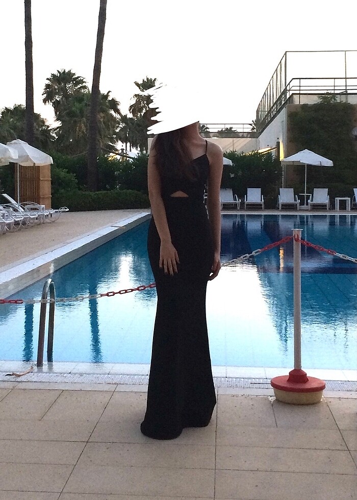 Siyah elbise - Görsel 2