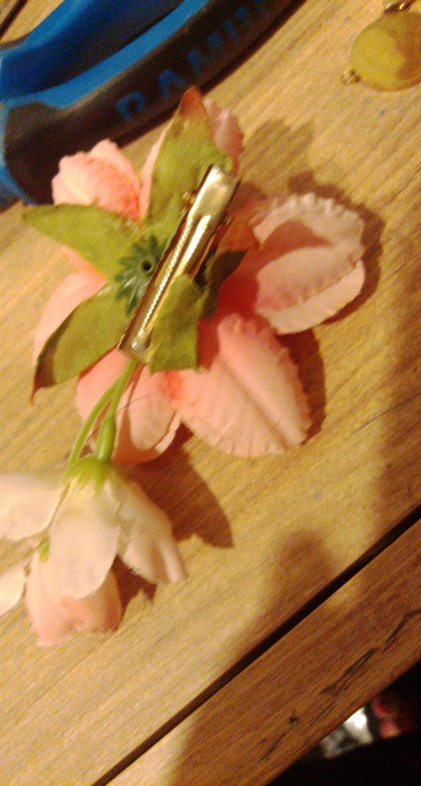 Pembe Vintage Çiçekli Fırfırlı toka - Görsel 2