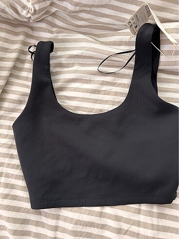 oysho etiketli spor sutyen