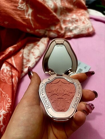 MAC Unicorn Embossed Blush