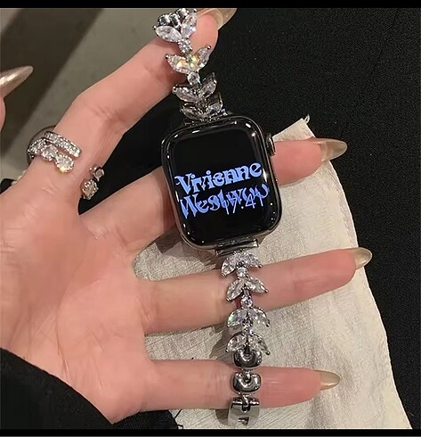 Taşlı Apple watch