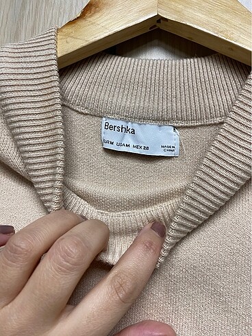 Bershka Kazak