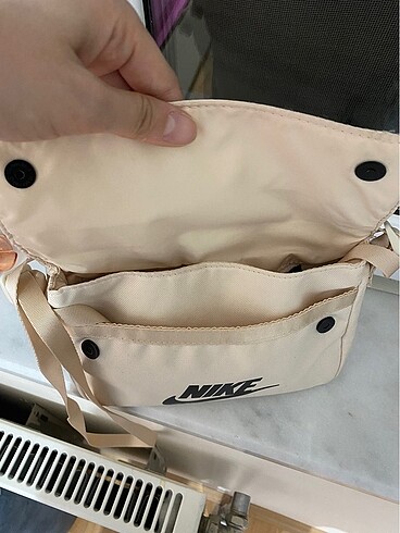  Beden Nike çanta