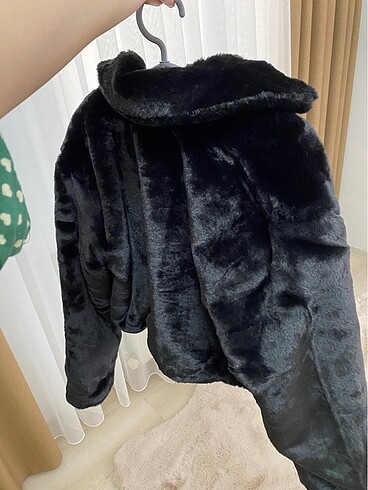 Pull and Bear Peluş mont