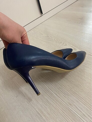 Diğer Stiletto