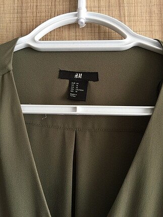 H&M Haki yeşil gömlek-bluz