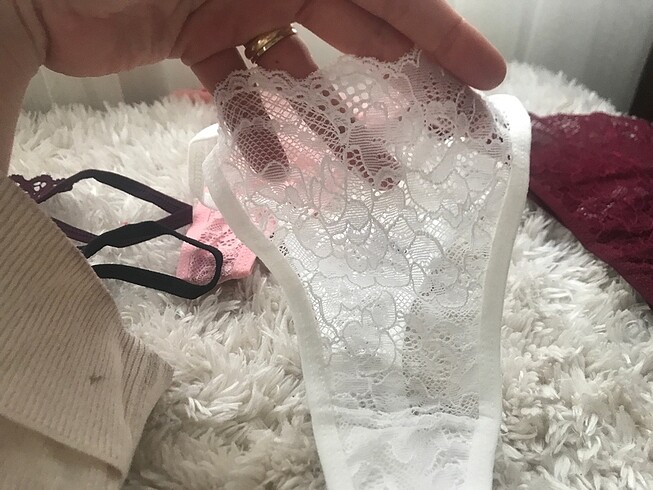 Victoria s Secret Dantelli Tek İpli G-string