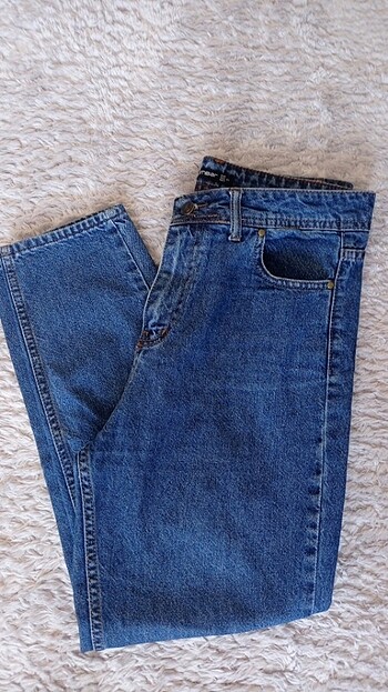 koyu mavi mom jeans