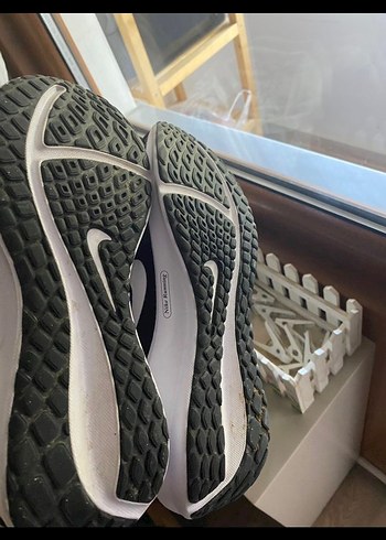 Siyah Spor Ayakkabı Velcro Detaylı - Görsel 5