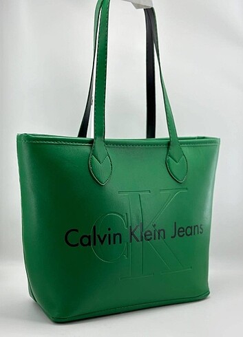  Beden Calvin Klein Çanta