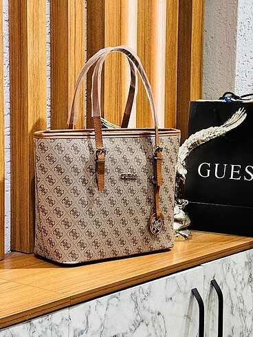  Beden Modarella Guess