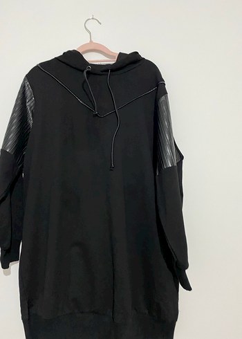 42 Beden Kadın Siyah Kapüşonlu Oversize Sweatshirt