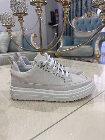 Orjinal vakko sneaker