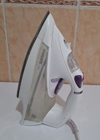 Philips Beyaz Buharlı Ütü