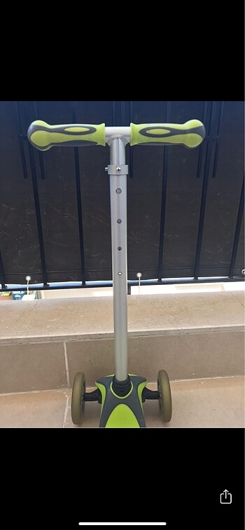  Beden Globber scooter