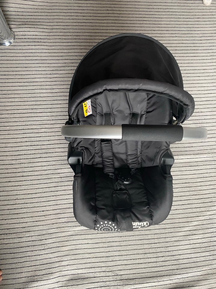 Yıldız Desenli Gri Bebek Oto Koltuğu Minderi - Görsel 2