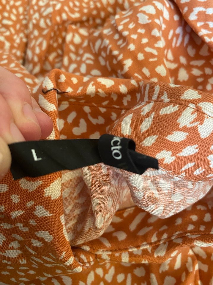 Düğmeli Uzun Kollu gömlek - Görsel 4